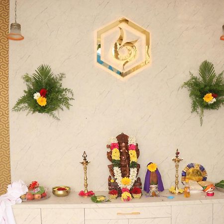 Uj Pallazzio - Business Class Luxury Hotel Tiruvannāmalai Extérieur photo