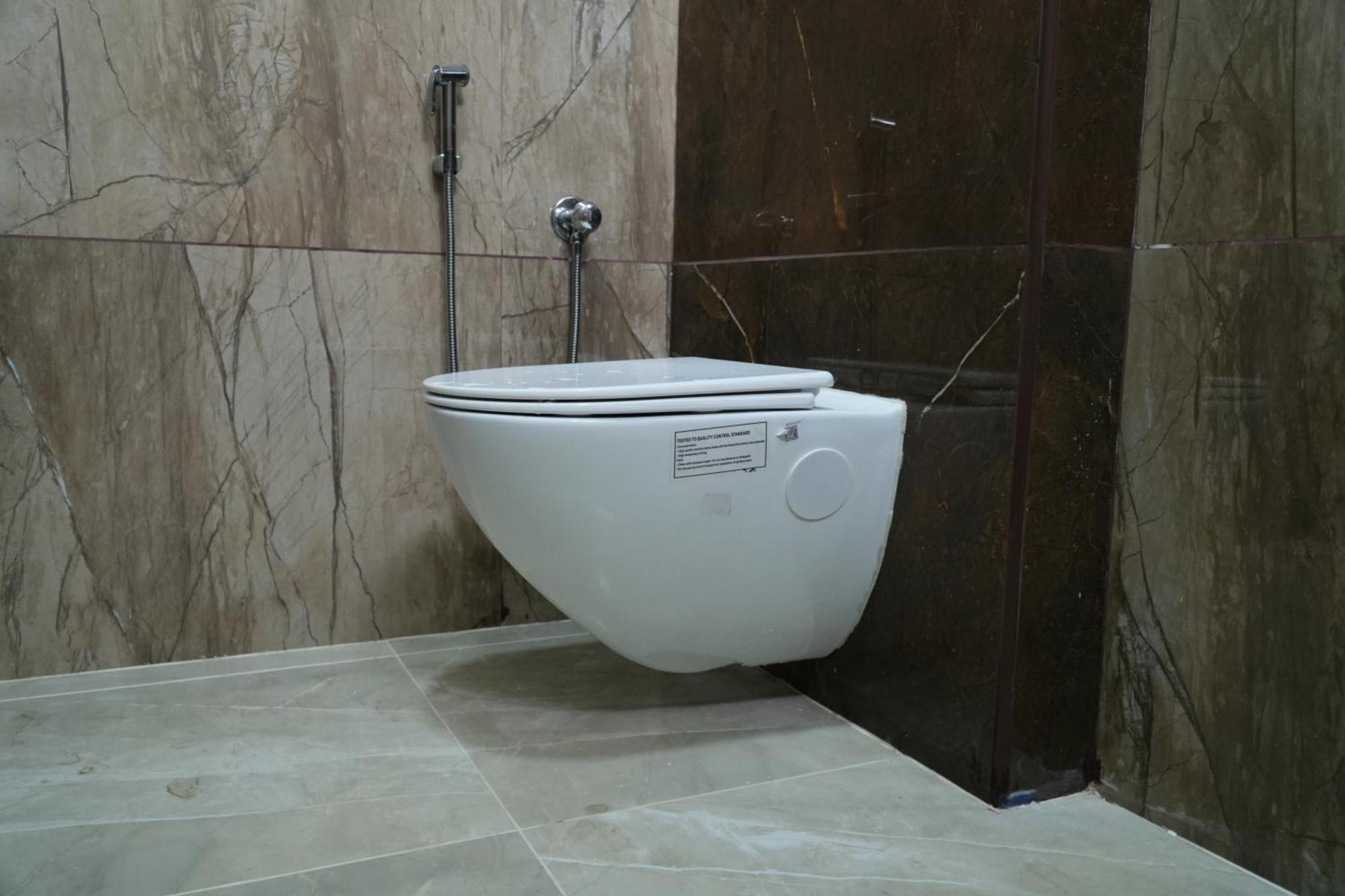 Uj Pallazzio - Business Class Luxury Hotel Tiruvannāmalai Extérieur photo